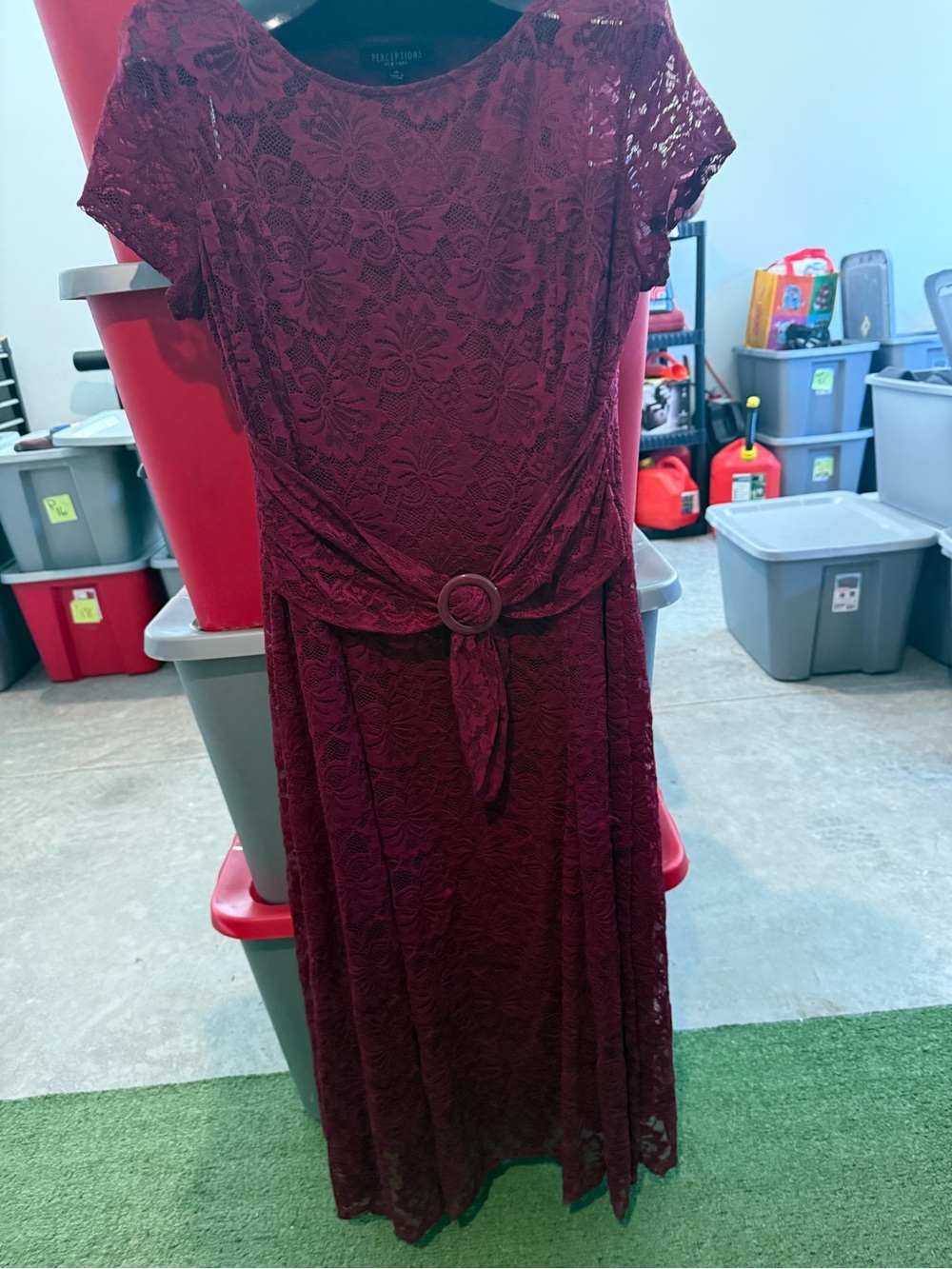 Women's Lace Belted Midi Dress - Burgundy mp25